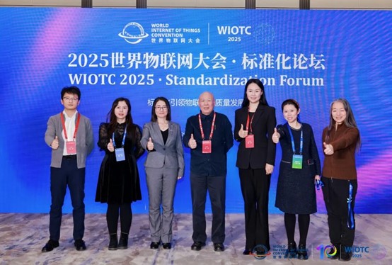 2025122303 2025122303