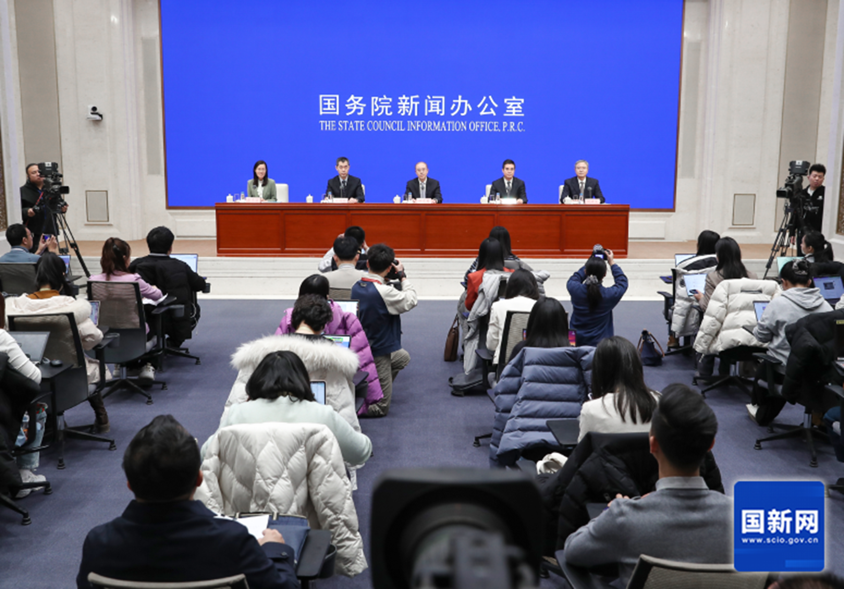 国新办举行新闻发布会 介绍市场监管服务经济高质量发展情况